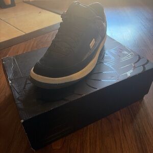 Jordan Men's Black and Cream Low-Top Sneaker